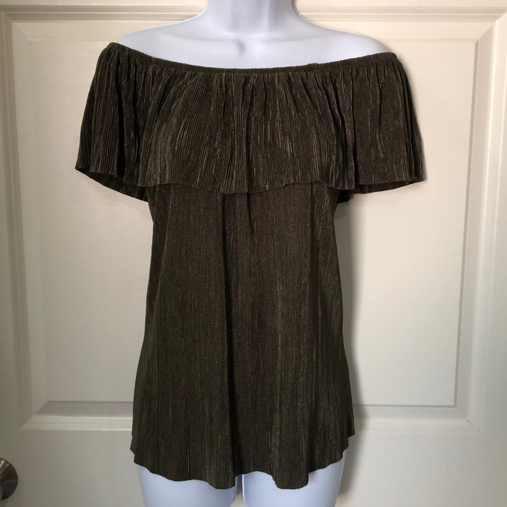 Off the shoulder shirt